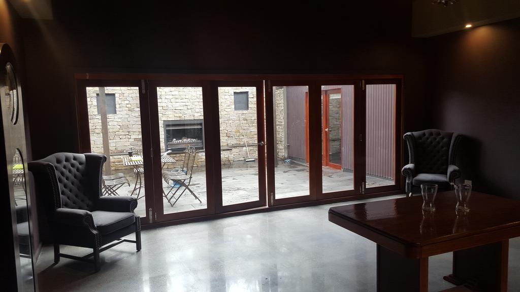 Montrose Barn House- Entire Home Екстериор снимка
